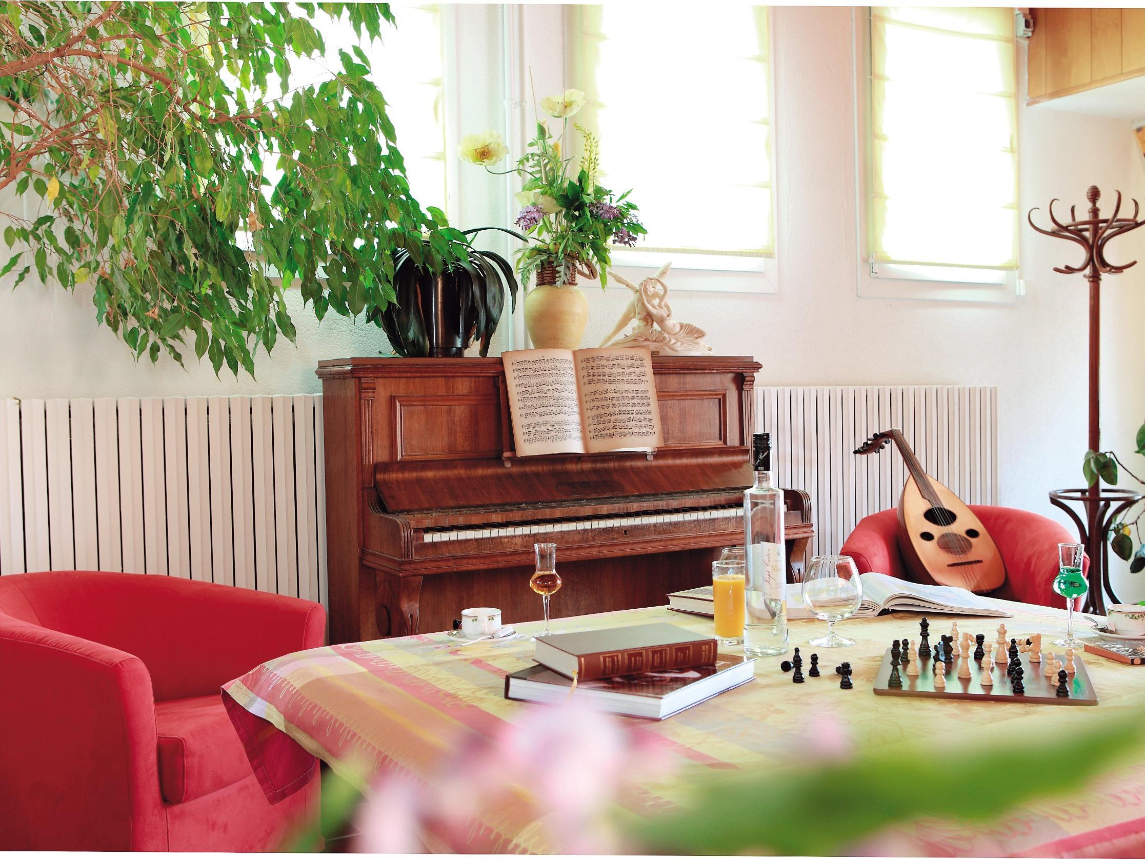 Logis Hotel & Restaurant Des Lacs Celles-sur-Plaine Eksteriør billede